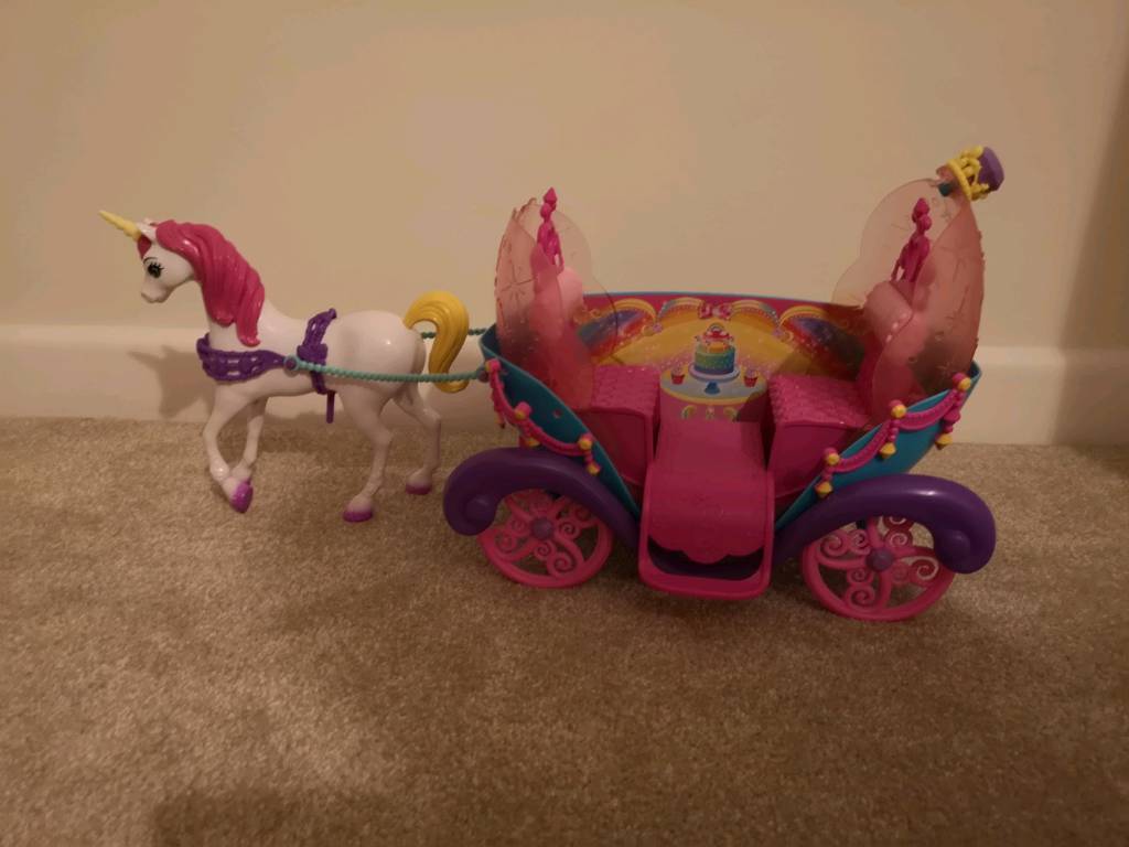 barbie unicorn carriage